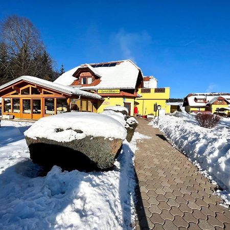 Hotel Gasthof Seeblick Zeutschach Exterior foto